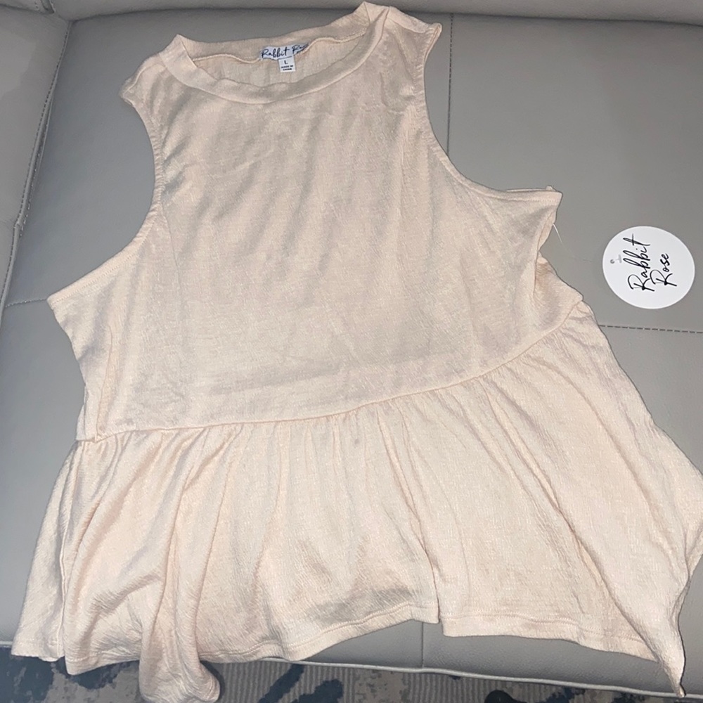 Beige flowy tank top